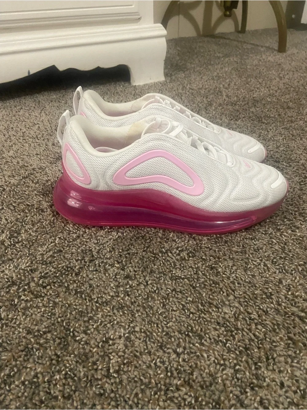 Nike Women's White and Light Pink Mesh Running Sneakers